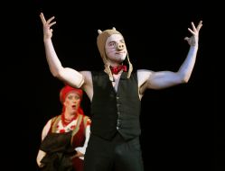 "The Night Before Christmas" Musical comedy