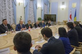 Учасники зустрічі