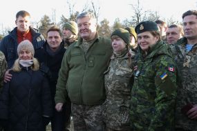 President of Ukraine Petro Poroshenko and 29th Governor General of Canada Julie Payette on the Yavoriv landfill
