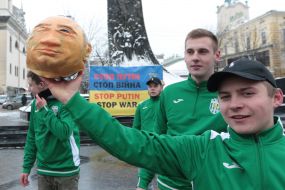 Participants in the action "Stop putin stop war"