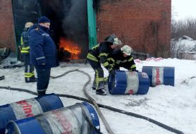 Liquidation of a fire in a warehouse of fuel and lubricants