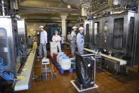 Shop for the production of cottage cheese