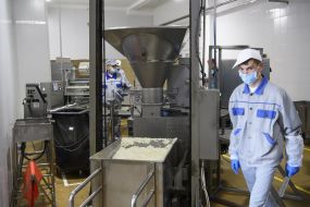 Shop for the production of cottage cheese