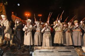 Реконструкция боя войск УНР против большевиков на заводе «Арсенал»