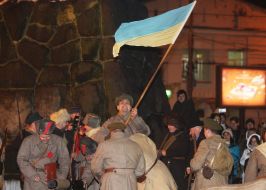 Реконструкция боя войск УНР против большевиков на заводе «Арсенал»