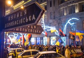 Факельное шествие в честь Героев Крут