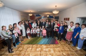 Марина Порошенко в центре реабилитации детей дошкольного возраста