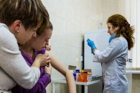Vaccination of children from measles