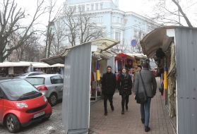 Trade on Andreevsky descent 