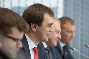 Владимир Омелян