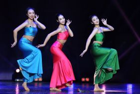 Концерт "Веселый праздник весны"