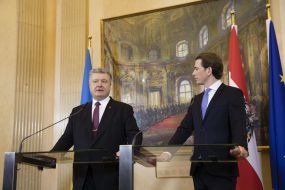 Petro Poroshenko and Sebastian Kurtz