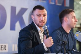 Василий Ломаченко