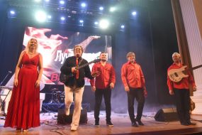 Концерт "Лучшие песни ВИА "Пламя"