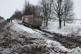 The truck in the cuvette