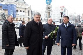 Stepan Kubiv, Vladimir Groysman and Petro Poroshenko