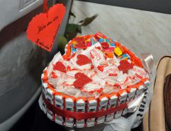 A box of candies in the "Tram of Lovers"