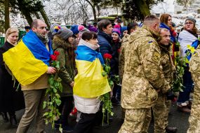 Військовослужбовці