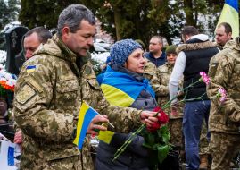 Військовослужбовець