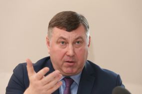 Владимир Бондарь