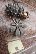 А mini-sculpture "Kiev chestnut"