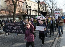 Marsh of feminists in Lviv