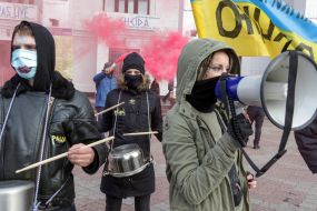 March "More than Wives" in Mariupol