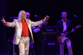 Владимир Ковлив