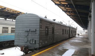 Presentation of converted carriages for the support of military echelons