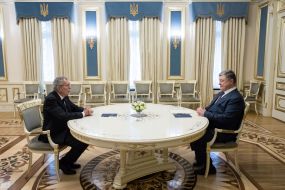 Alexander Van der Bellen and Petr Poroshenko