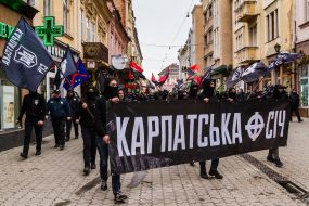 Марш Славы Героев в Ужгороде