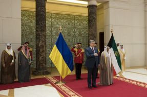 Петр Порошенко и Сабах Аль-Ахмад Аль-Джабер Ас-Сабах