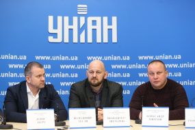 Volodymyr Teslya, Vladimir Shemarov and Alexander Gingizov