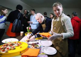 Children with Down syndrome treat visitors