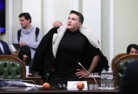 Nadezhda Savchenko with a grenade