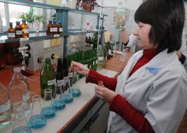 Работа химико-бактериологической лаборатории 