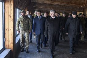 Василий Грицак, Владимир Гройсман, Петр Порошенко, Александр Турчинов