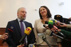 Alexander Mangul, Natalia Korchak