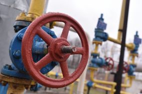 The valve on the gas pipe