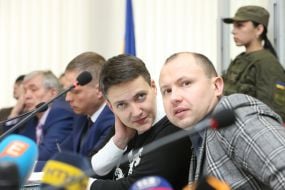 Надежда Савченко и Олег Соловей
