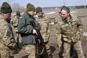 Command-Staff Training on Territorial Defense