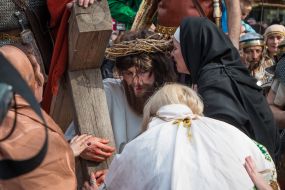 Costume staging "Easter reconstruction"