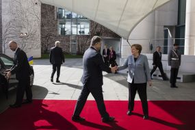 Petro Poroshenko, Angela Merkel
