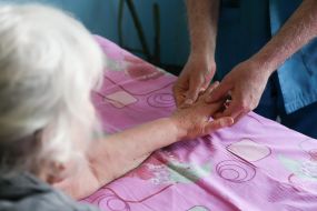 Hand massage