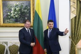 Volodymyr Groisman and Saulius Skvernyalis