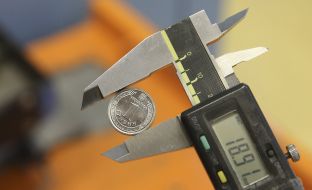 Coin denomination 1 hryvnia