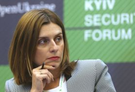 Теона Акубардія