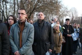 Молитва покаяння біля пам'ятника "Мінора"