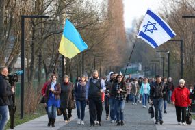 Учасники Міжнародної пам'ятної ходи