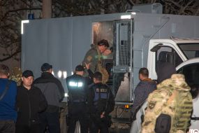 Detention of participants in the conflict